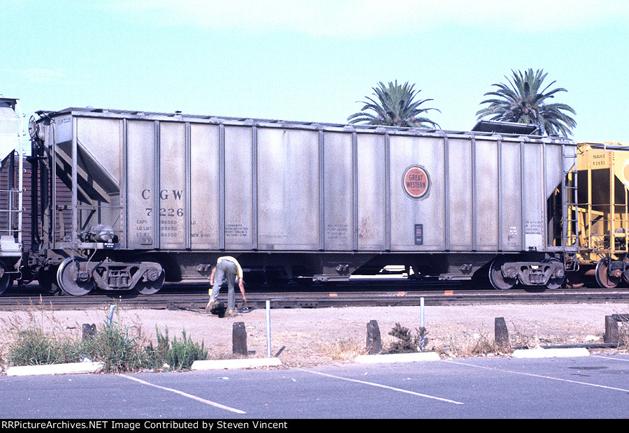 Chicago & Great Western covered hopper CGW #7226